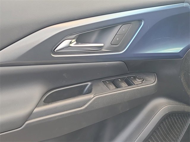 New 2026 Chevrolet Equinox EV LT image 14