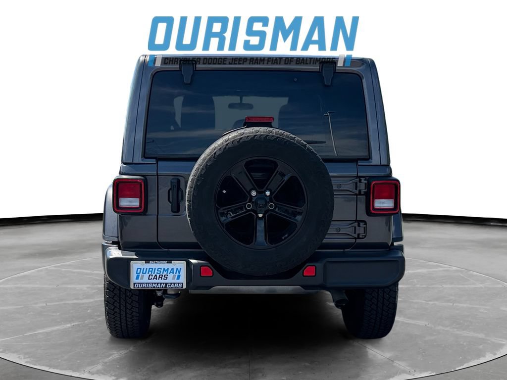Used 2021 Jeep Wrangler Unlimited Sahara AWD/4WD image 5