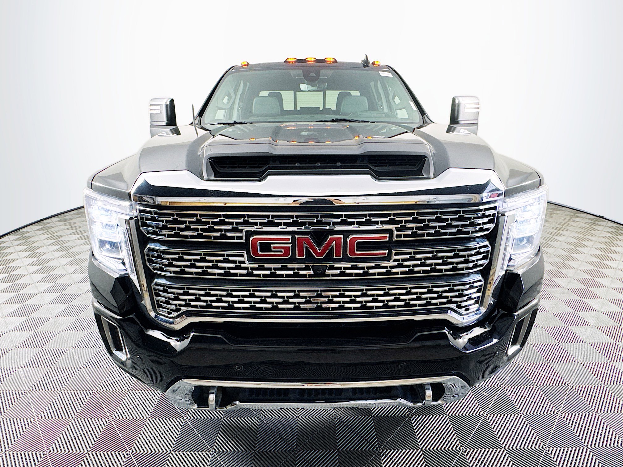 Used 2023 GMC Sierra 3500 Denali w/ Denali Ultimate Package video 2