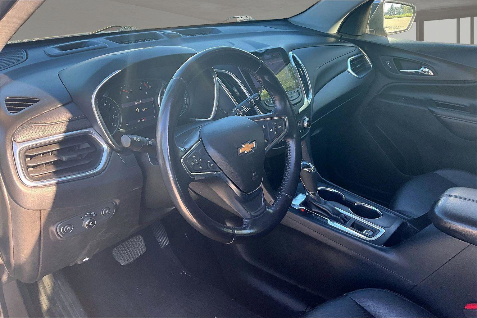 Used 2021 Chevrolet Equinox Premier AWD/4WD image 15
