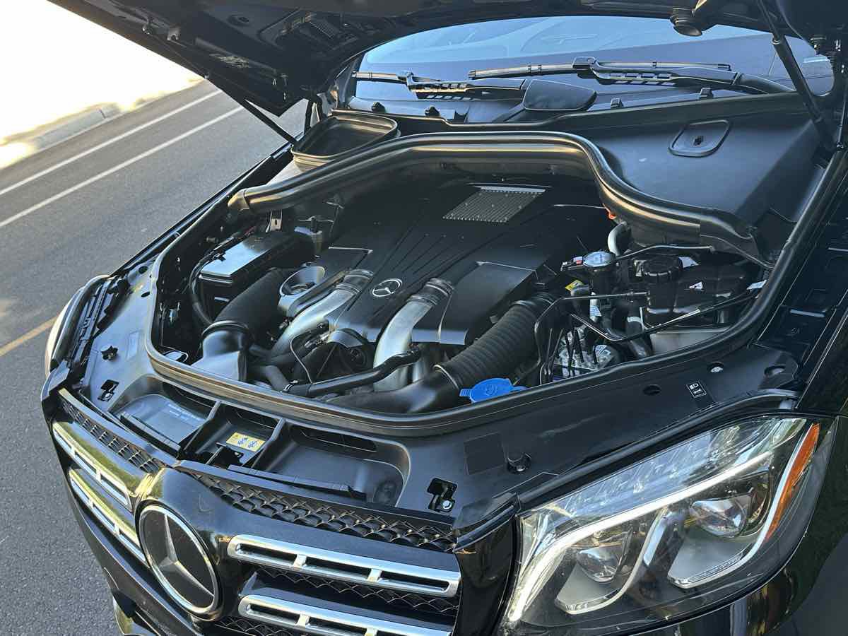 Used 2018 Mercedes-Benz GLS 550 4MATIC w/ Driver Assistance Package image 70