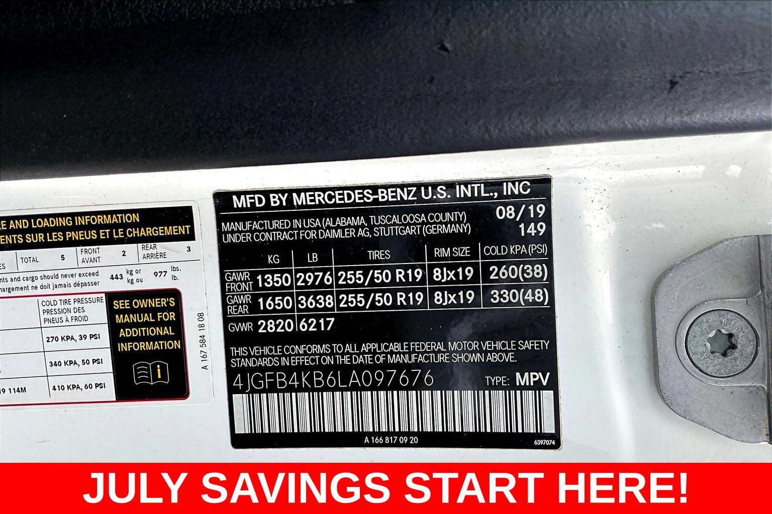 Used 2020 Mercedes-Benz GLE 350 4MATIC w/ Premium Package image 22