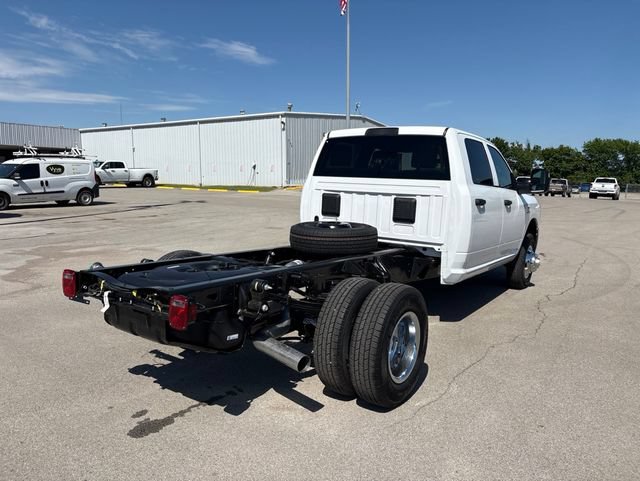 New 2026 RAM 3500 Tradesman w/ Chrome Appearance Group A AWD/4WD image 5
