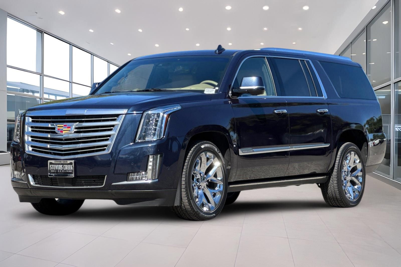 Used 2019 Cadillac Escalade ESV Platinum AWD/4WD image 8