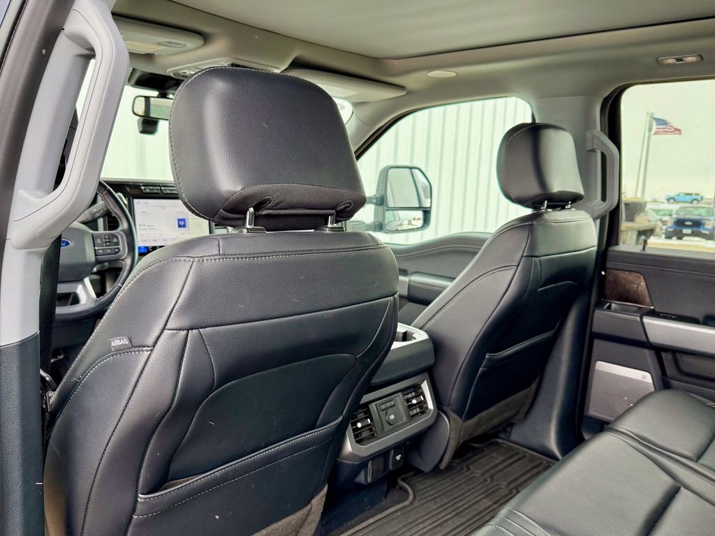 Used 2023 Ford F350 Lariat w/ Lariat Ultimate Package image 12