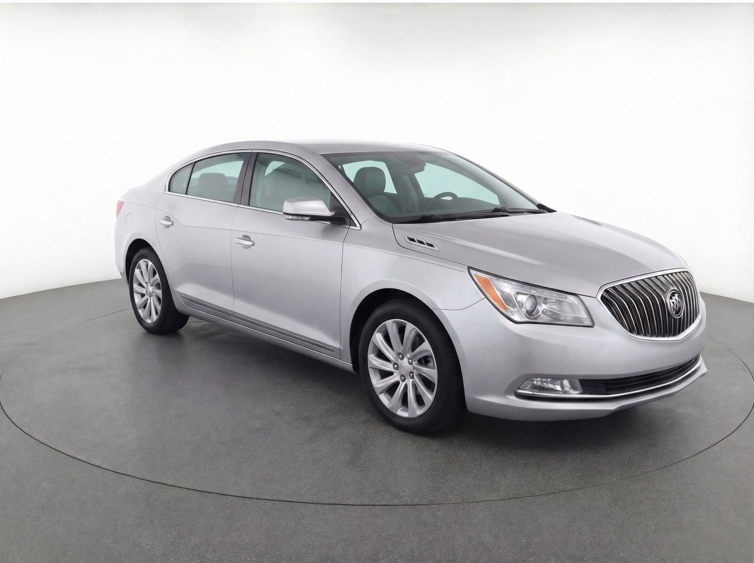 Used 2015 Buick LaCrosse Leather w/ Driver Confidence Package #1 image 3