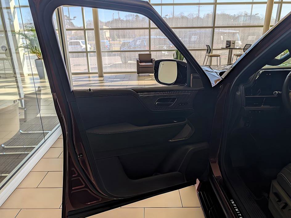 New 2026 INFINITI QX80 Autograph image 8