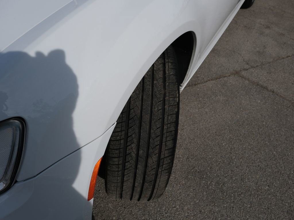 Used 2018 Chrysler 300 C w/ Sun, Sound & Nav Package image 14