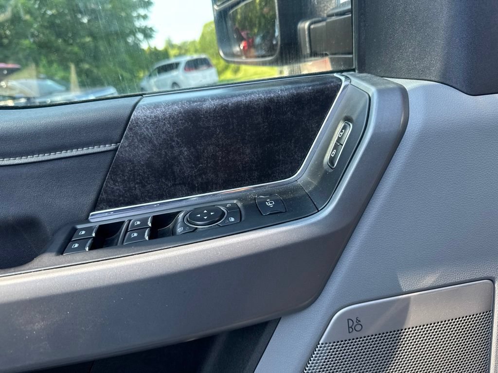 Used 2024 Ford F250 XLT w/ XLT Premium Package AWD/4WD image 12