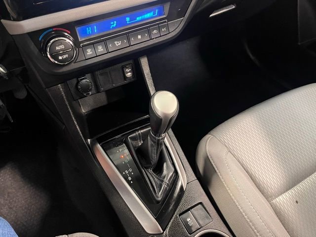 Used 2016 Toyota Corolla LE image 28