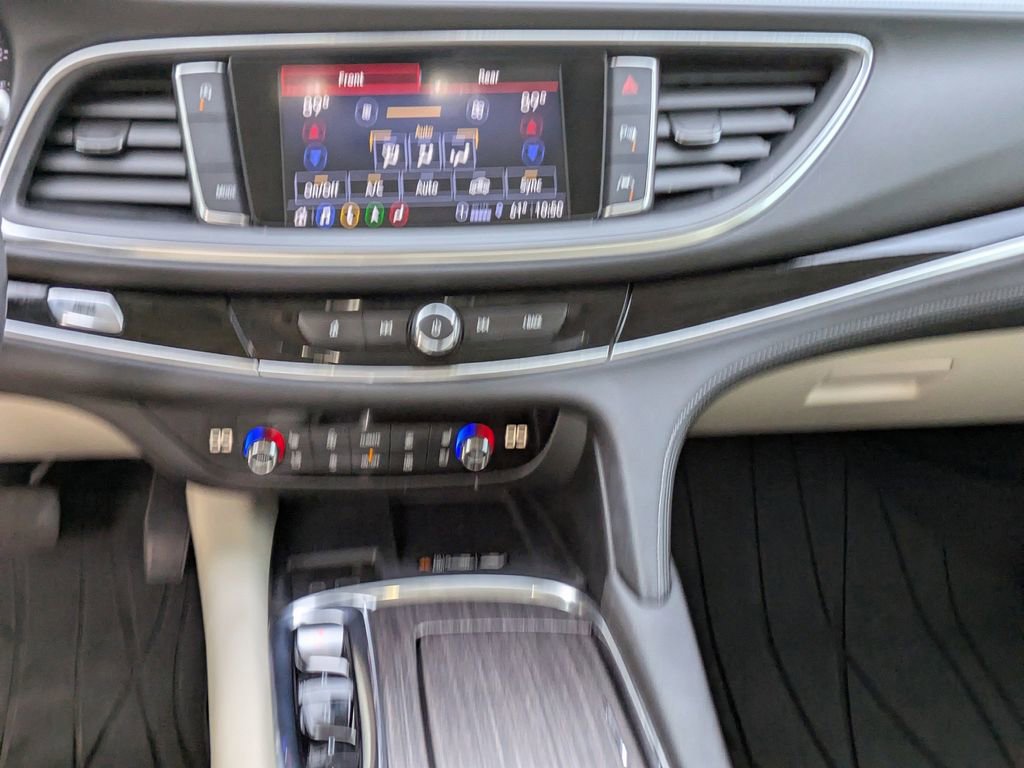 Certified 2023 Buick Enclave Avenir w/ Avenir Technology Package image 19