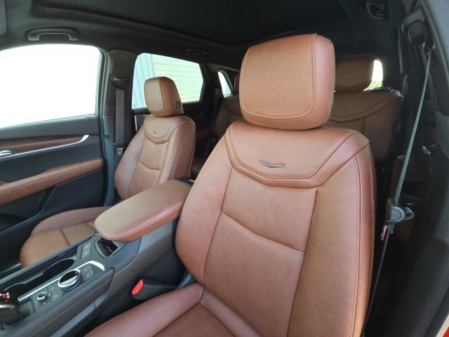 New 2025 Cadillac XT5 Premium Luxury w/ Technology Package image 11