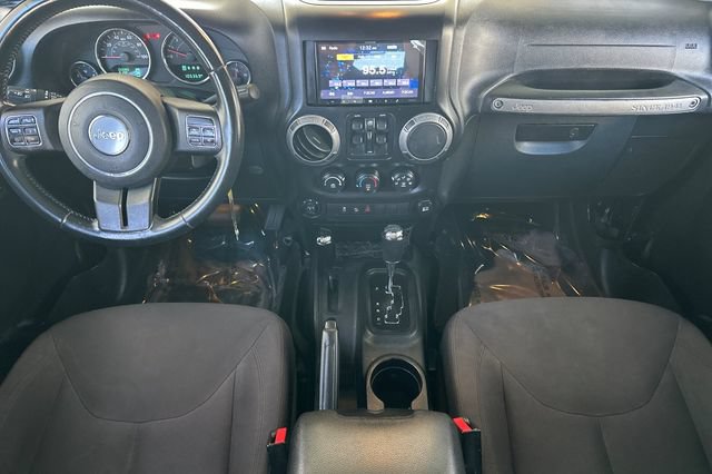 Used 2015 Jeep Wrangler Unlimited Sport w/ Quick Order Package 24S AWD/4WD image 16