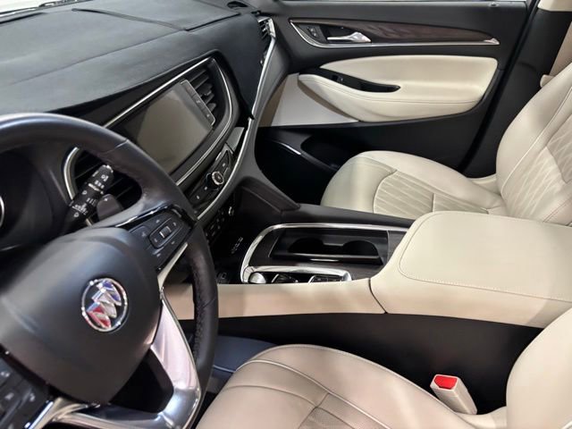 Used 2024 Buick Enclave Avenir w/ Avenir Technology Package AWD/4WD image 16