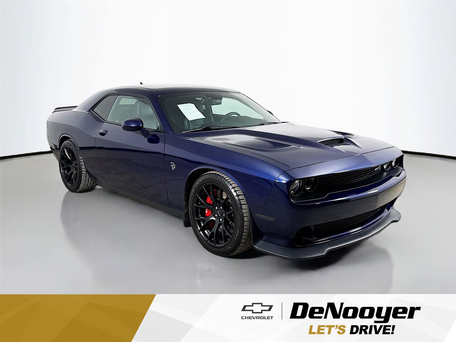 Used 2015 Dodge Challenger SRT Hellcat RWD image 1