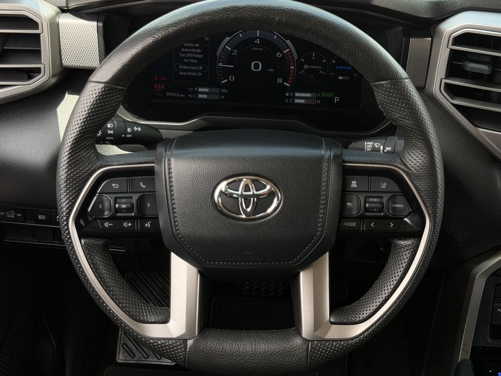 Used 2024 Toyota Tundra Limited AWD/4WD image 15