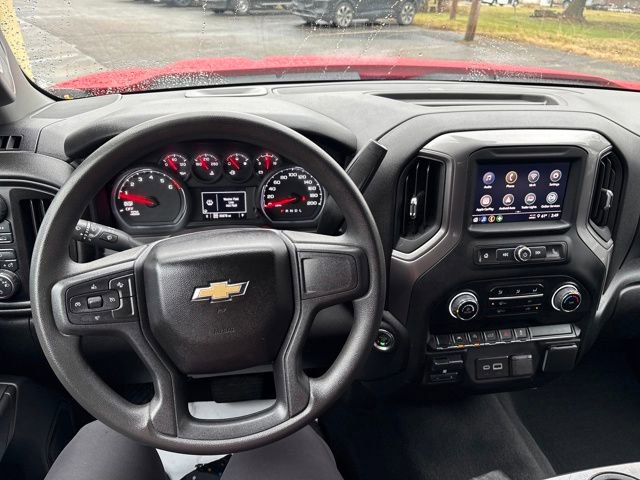 Used 2023 Chevrolet Silverado 1500 Custom AWD/4WD image 10