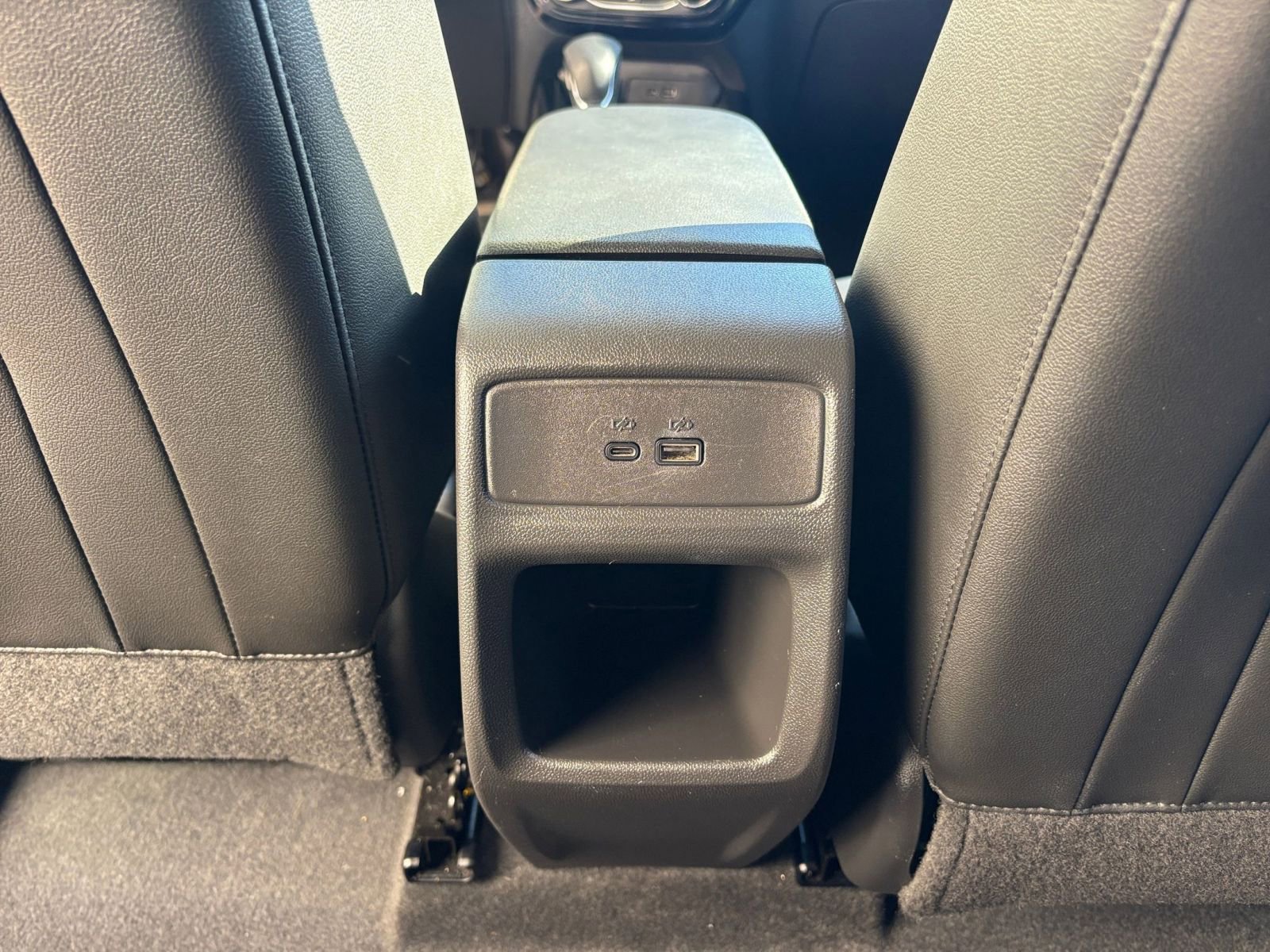 Used 2025 Chevrolet Trax LT image 24