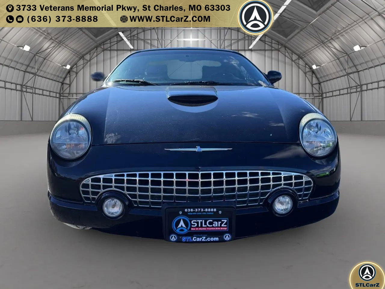 Used 2003 Ford Thunderbird image 8