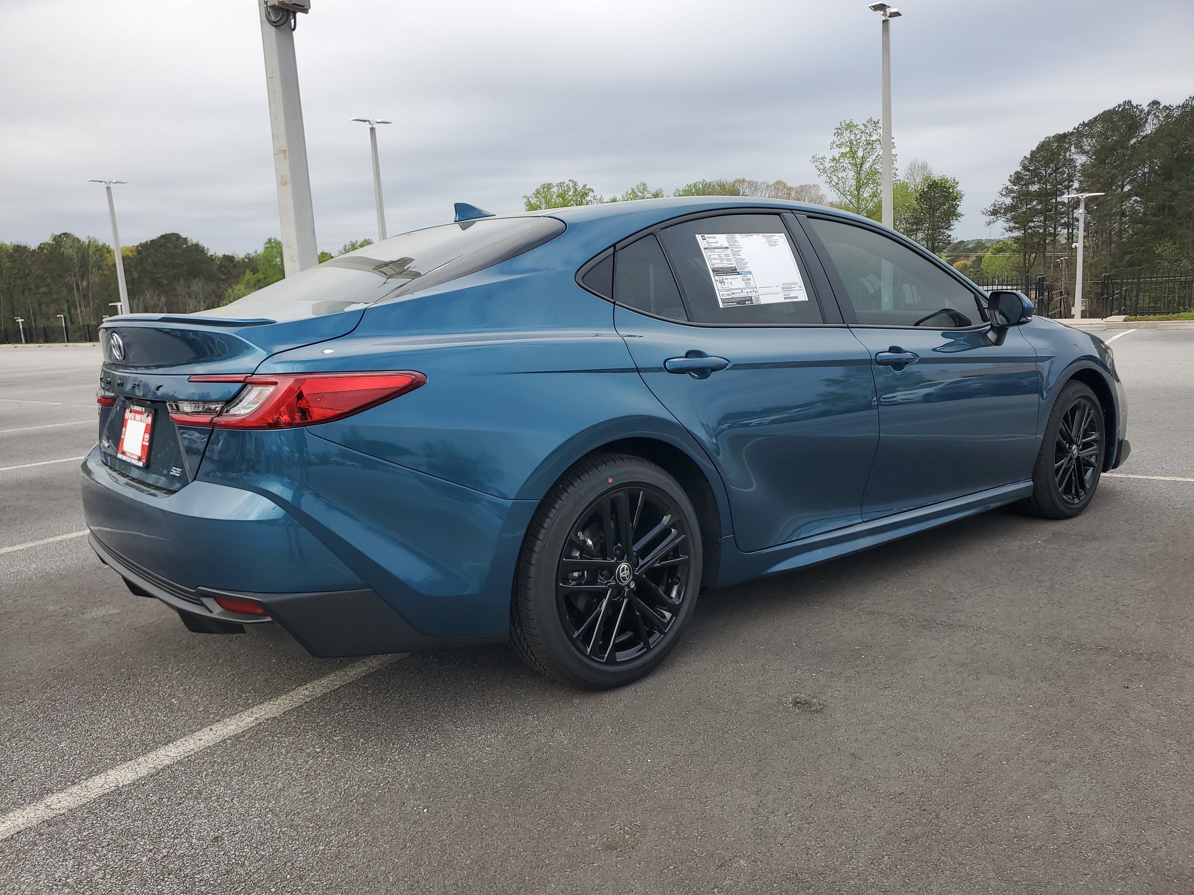 New 2026 Toyota Camry SE image 6