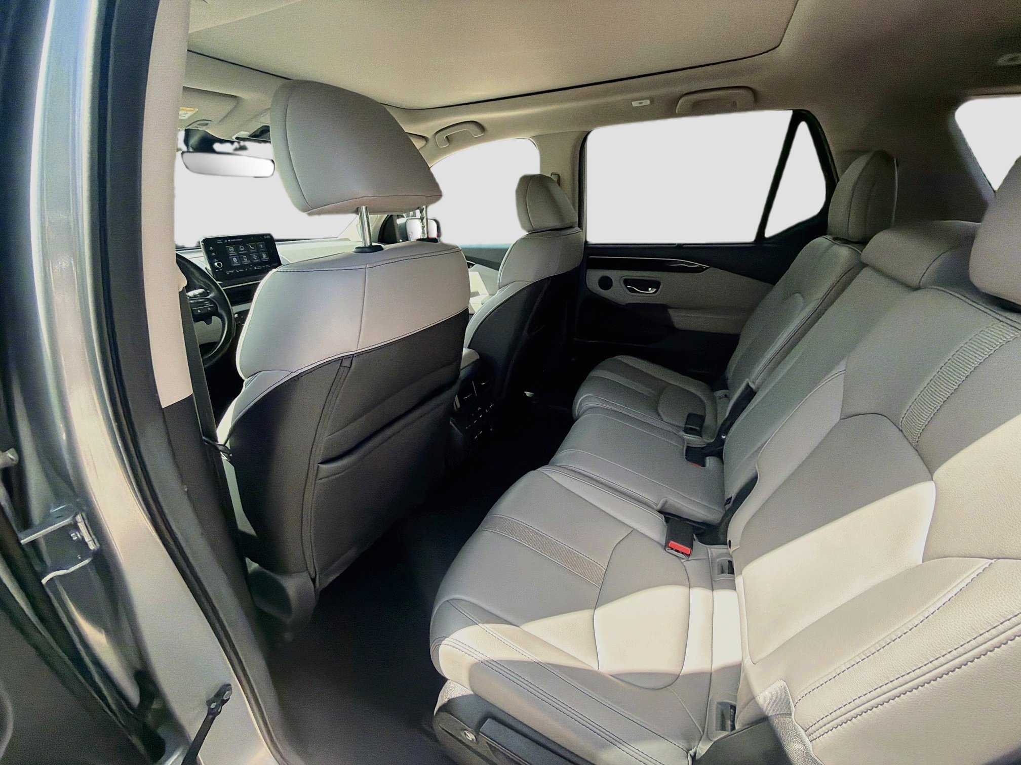 Certified 2024 Honda Pilot Touring image 26