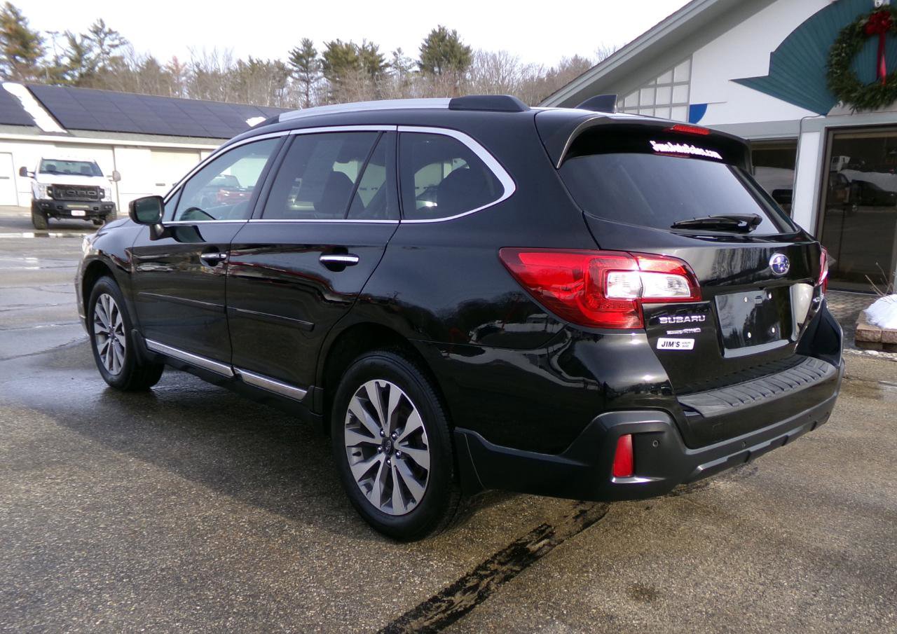 Used 2019 Subaru Outback 2.5i Touring image 6
