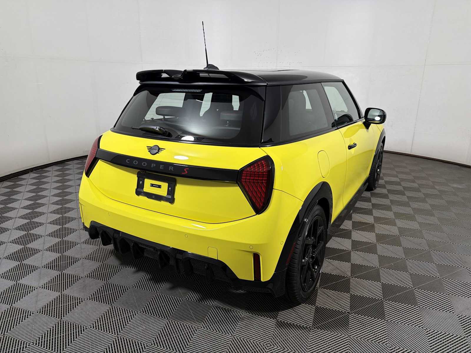 Used 2026 MINI Cooper S FWD image 6