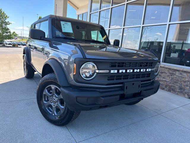 Used 2025 Ford Bronco Big Bend AWD/4WD image 1