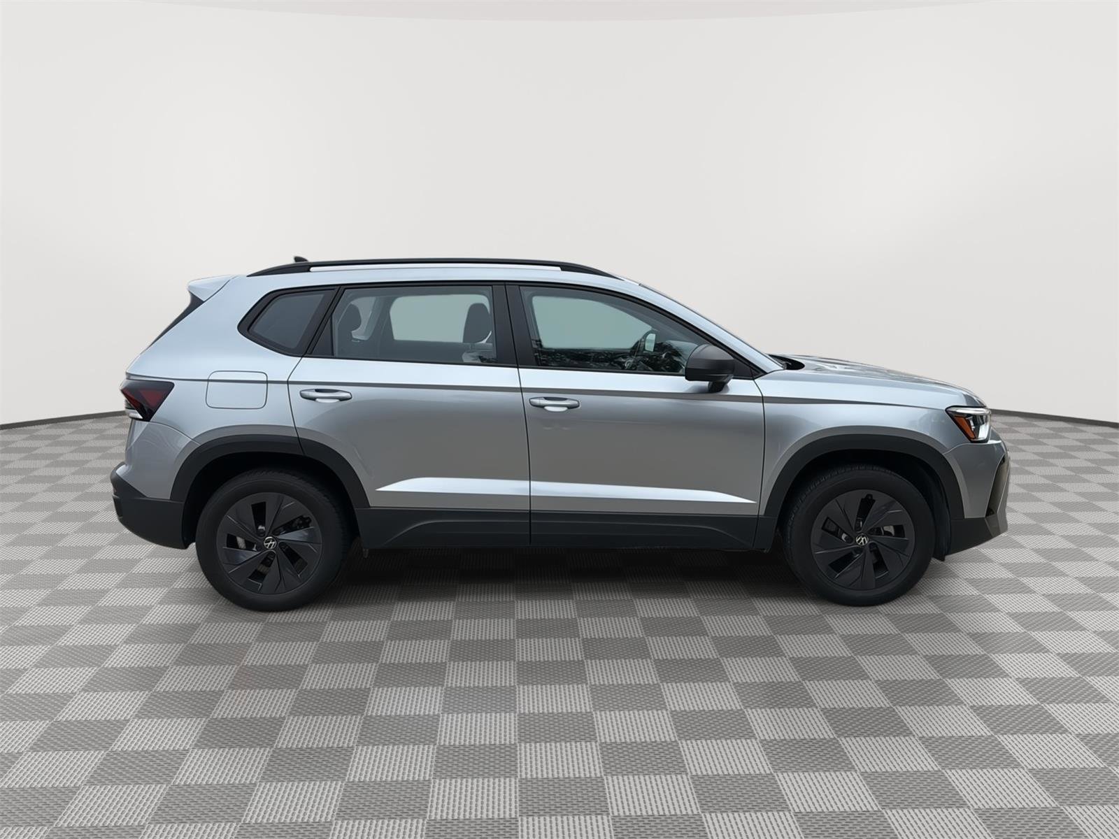 Certified 2025 Volkswagen Taos S w/ Taos MDO Package image 6