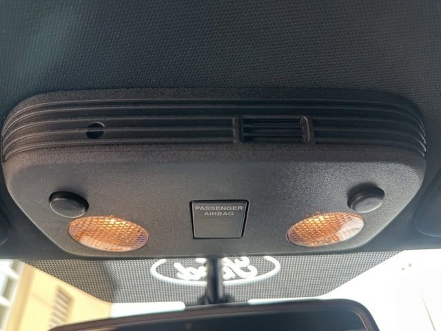 Used 2017 Ford Mustang EcoBoost image 13