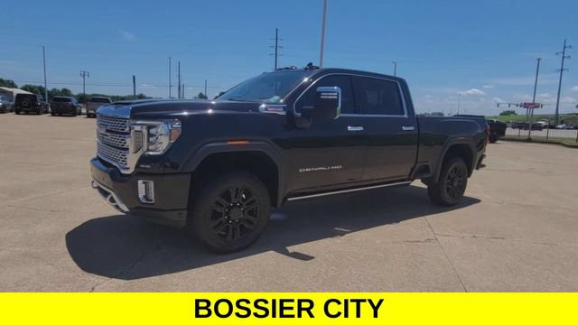 Certified 2023 GMC Sierra 3500 Denali w/ Denali Black Diamond Edition AWD/4WD image 4