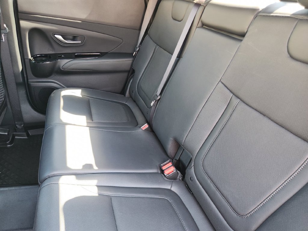 Used 2023 Hyundai Santa Cruz Limited AWD/4WD image 30
