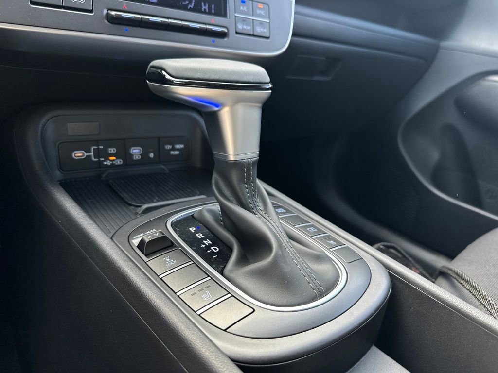 New 2026 Hyundai Kona SEL Sport AWD/4WD image 18