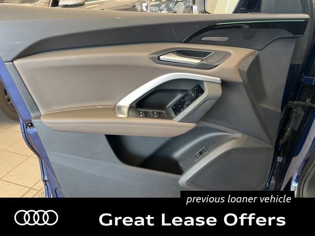 Used 2025 Audi Q5 Premium Plus w/ Premium Plus AWD/4WD image 11