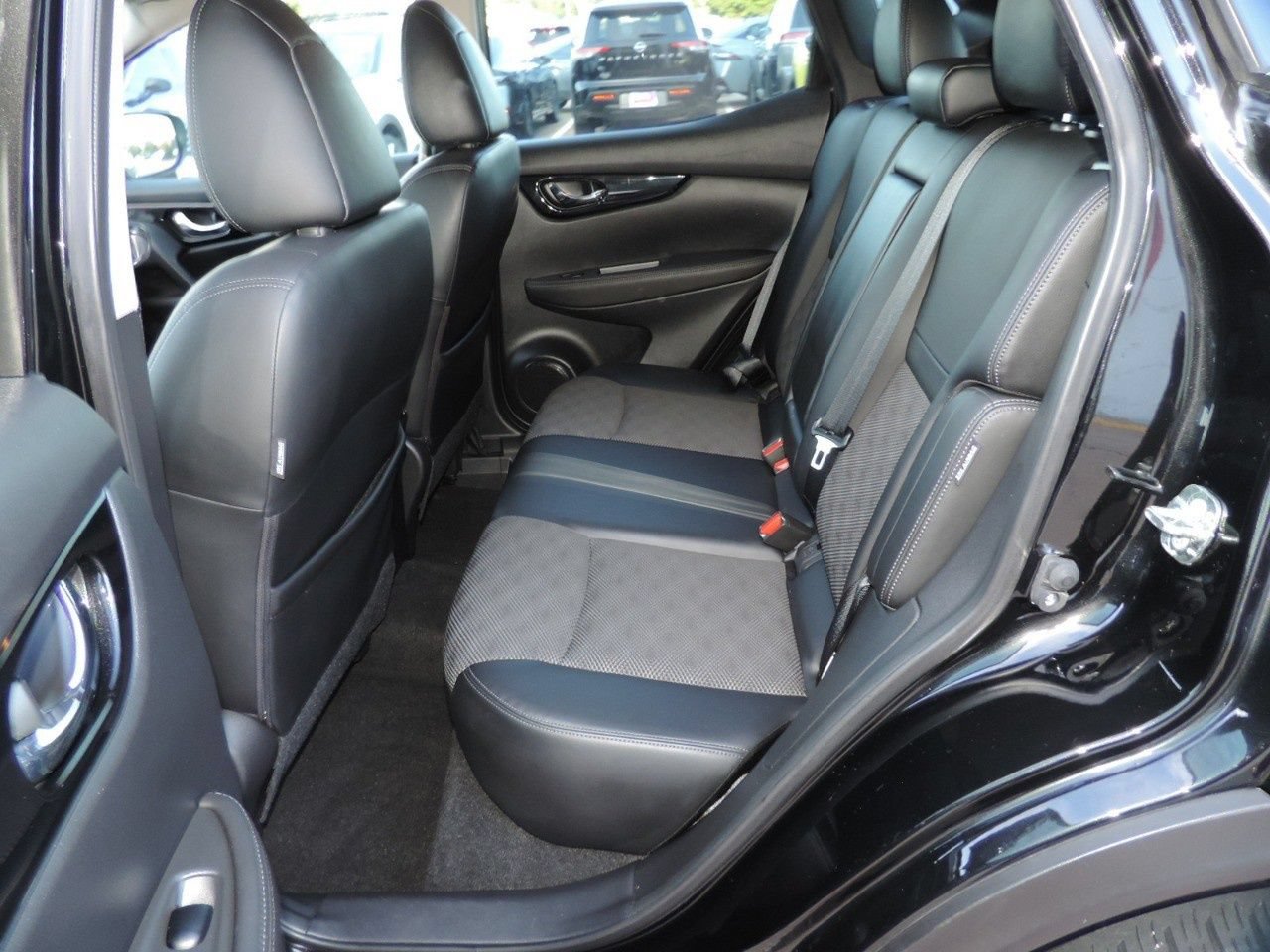 Certified 2021 Nissan Rogue Sport SV w/ Technology Package FWD image 20