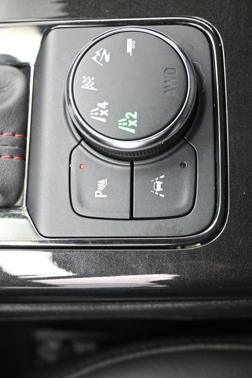 Used 2020 Chevrolet Blazer RS AWD/4WD image 31