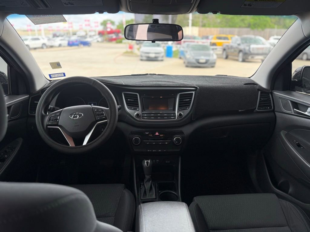 Used 2017 Hyundai Tucson SE image 16