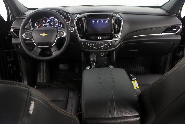 Used 2023 Chevrolet Traverse High Country image 13
