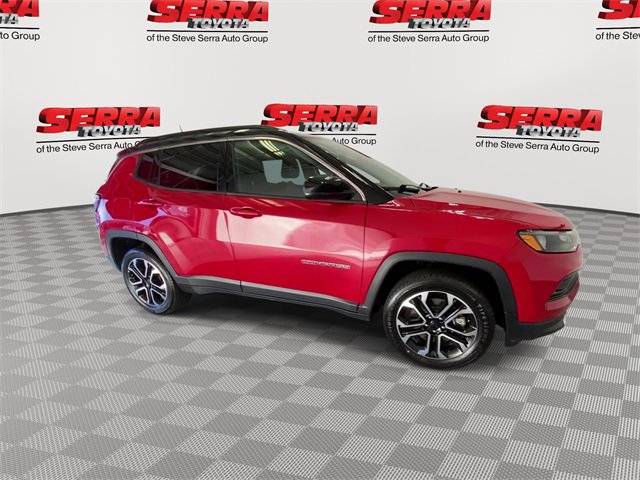 Used 2023 Jeep Compass Limited image 10