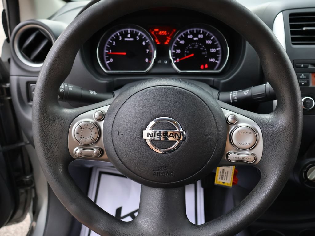 Used 2014 Nissan Versa SV w/ Convenience Package FWD image 29