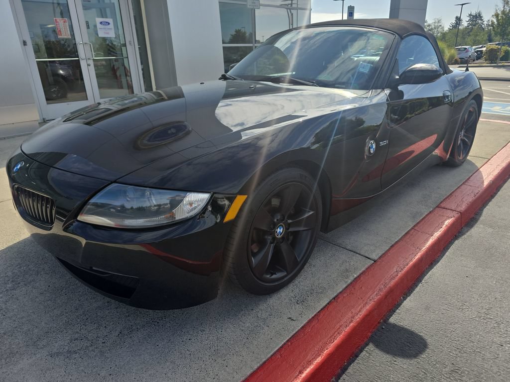 Used 2006 BMW Z4 3.0i RWD image 8