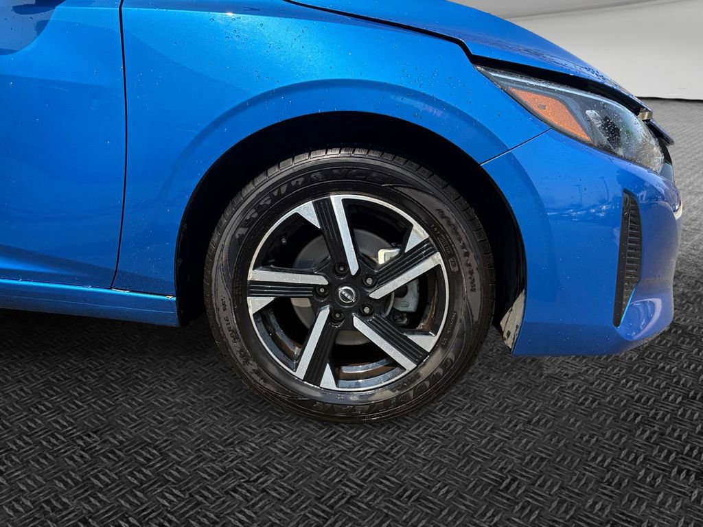 Used 2024 Nissan Sentra SV image 11