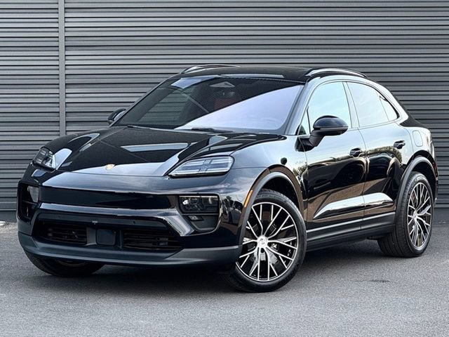 New 2026 Porsche Macan 4 Electric AWD/4WD video 1