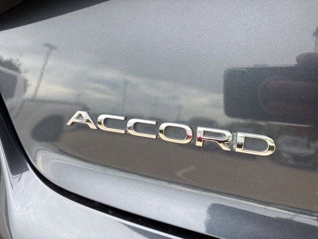 Used 2024 Honda Accord Touring image 8