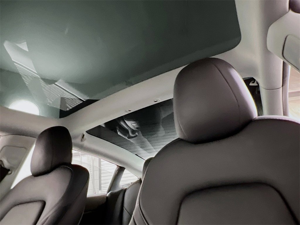Used 2021 Tesla Model 3 Long Range image 12
