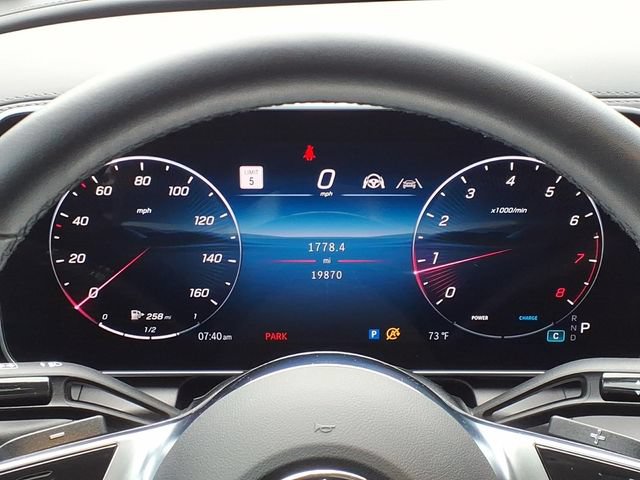 Certified 2025 Mercedes-Benz GLC 300 4MATIC image 11