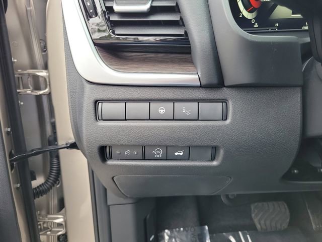 Used 2026 Nissan Rogue Platinum w/ Platinum Premium Package image 10