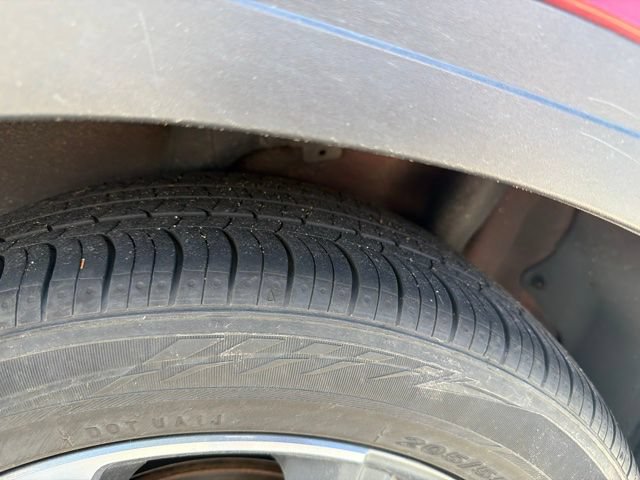 Used 2024 Hyundai Venue SEL FWD image 11