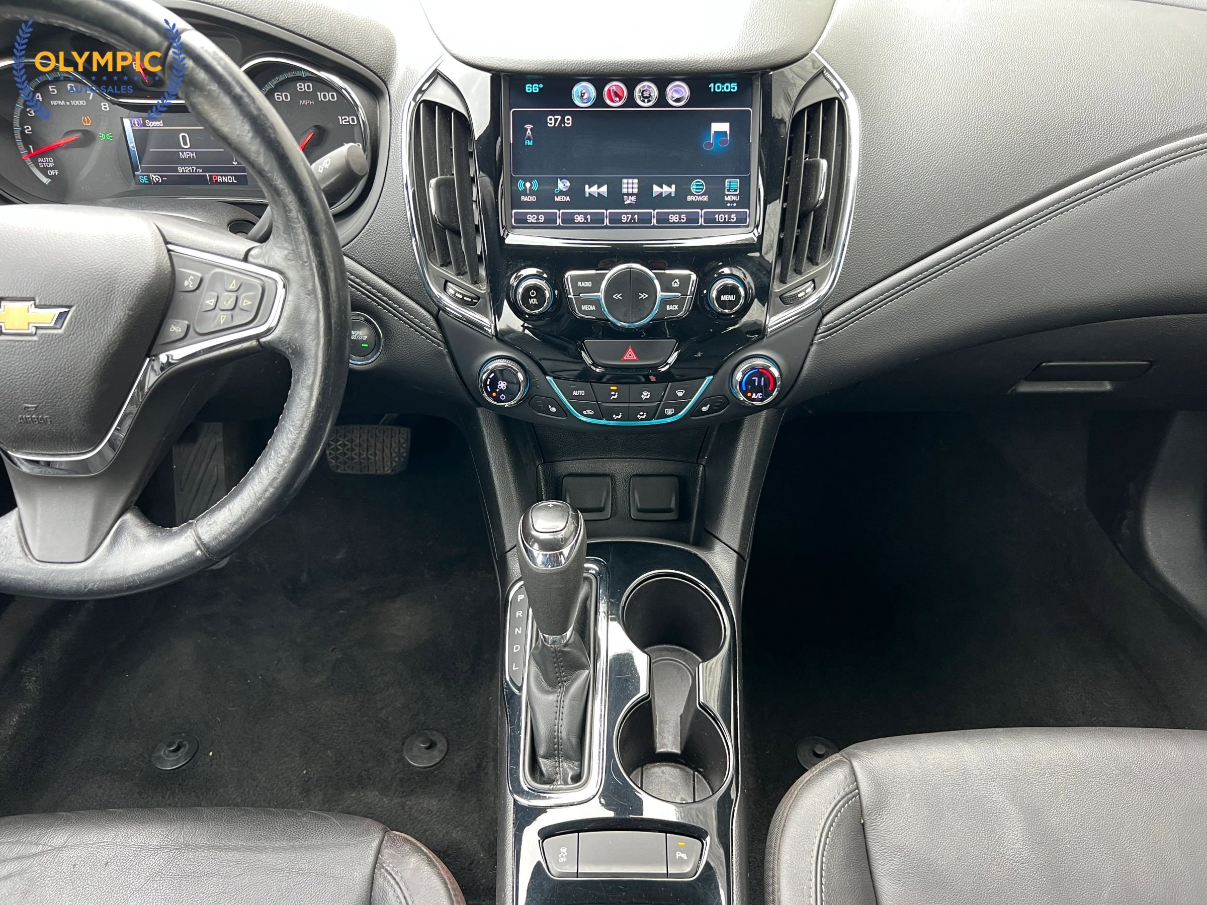 Used 2017 Chevrolet Cruze Premier FWD image 28