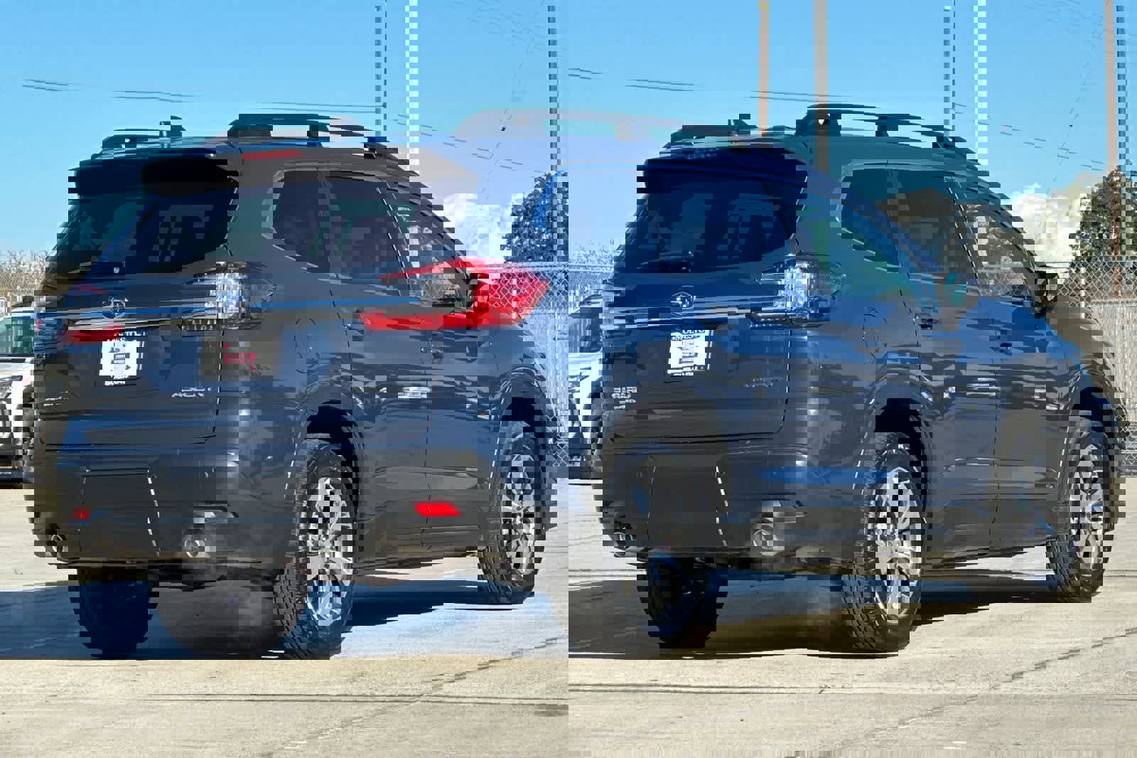 Certified 2024 Subaru Ascent Premium w/ Convenience Package image 3